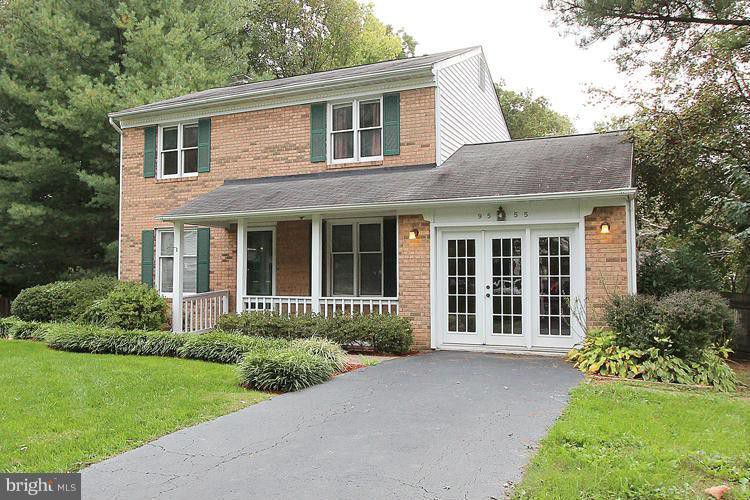 9555 Pine Cluster Cir, Vienna, VA 22181